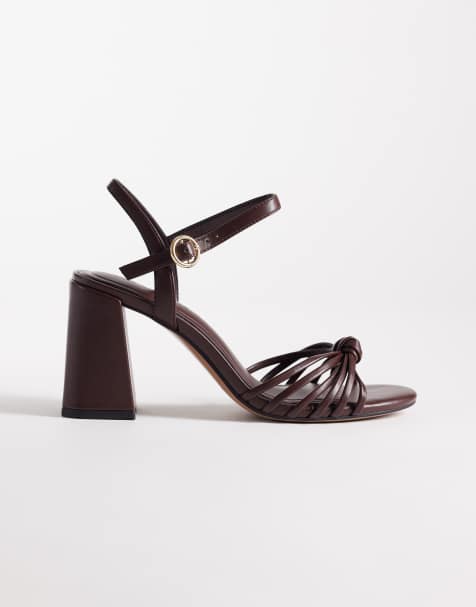 Sandalias marrón chocolate con tacón medio de bloque y detalle anudado Heron de ASOS DESIGN - view 1