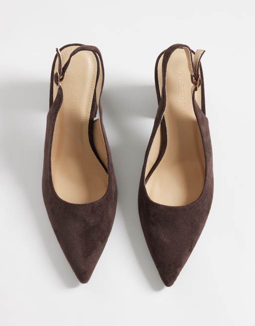 Sandalias marrón chocolate destalonadas de tacón de bloque de antelina Hogan de SEQWL, 2 de 4
