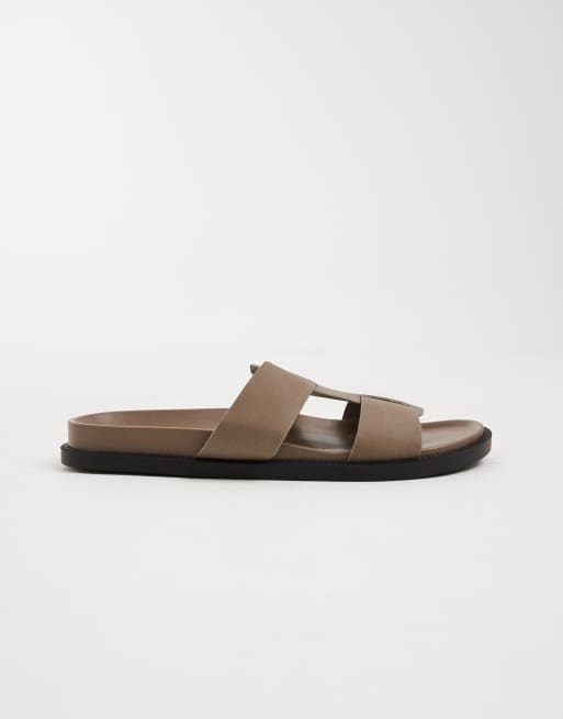 Sandalias marrón topo estilo gladiador de microfibra Kidman de SEQWL, 2 de 4