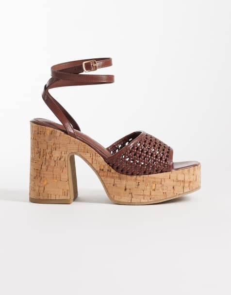 Sandalias marrones de tacón de corcho de Glamorous - view 1