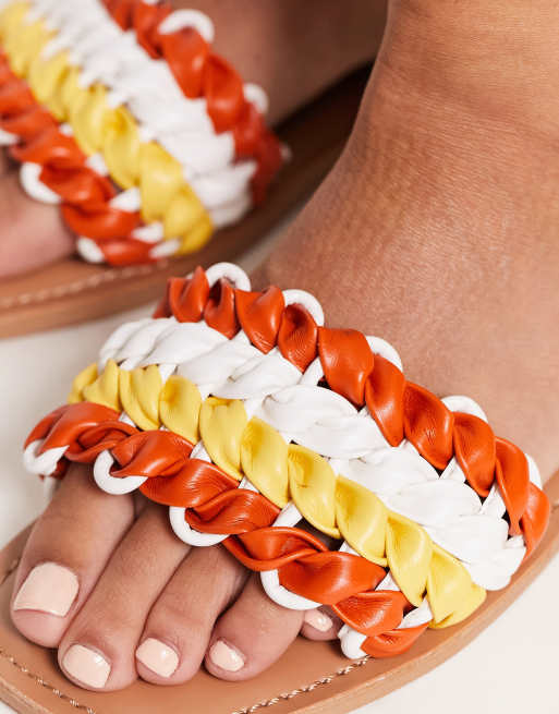 Sandalias multicolores planas con diseno entretejido Flora de ASOS DESIGN Wide Fit ASOS