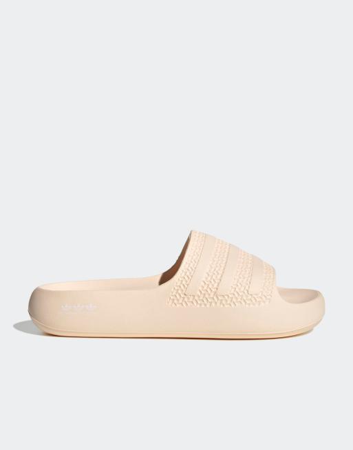 Sandalias naranjas Adilette Ayoon de adidas Originals