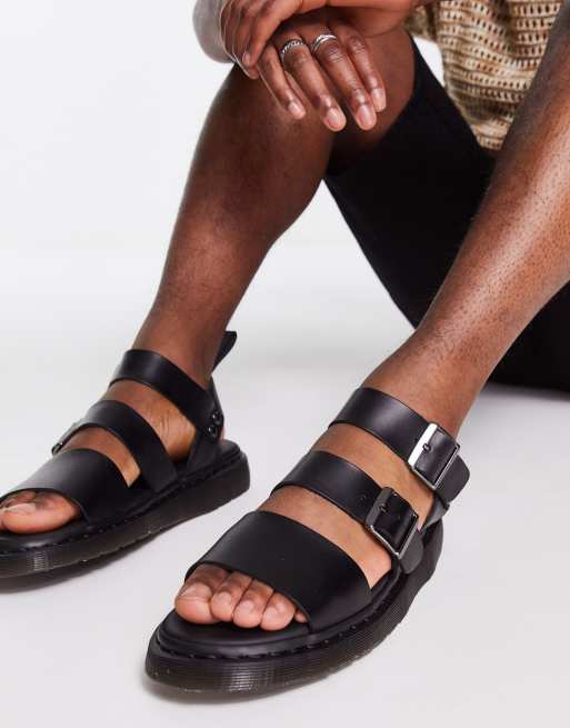 Sandalias negras con diseño tiras Martens | ASOS