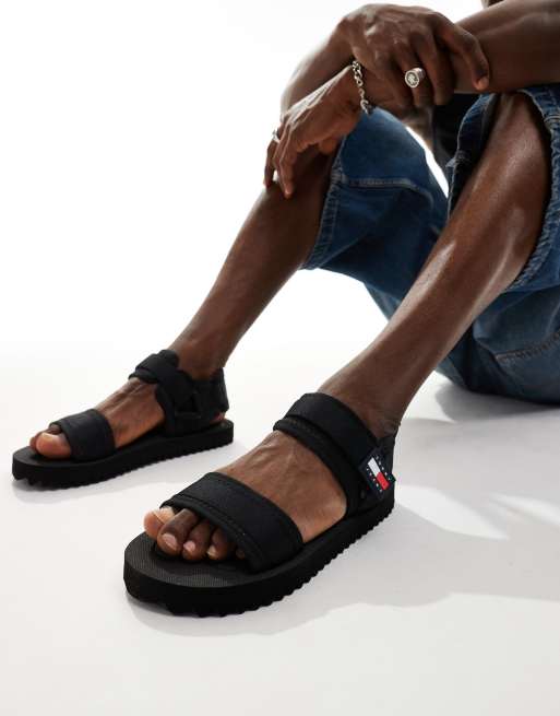 Sandalias negras con suela gruesa y parche de Tommy Jeans, 2 de 4