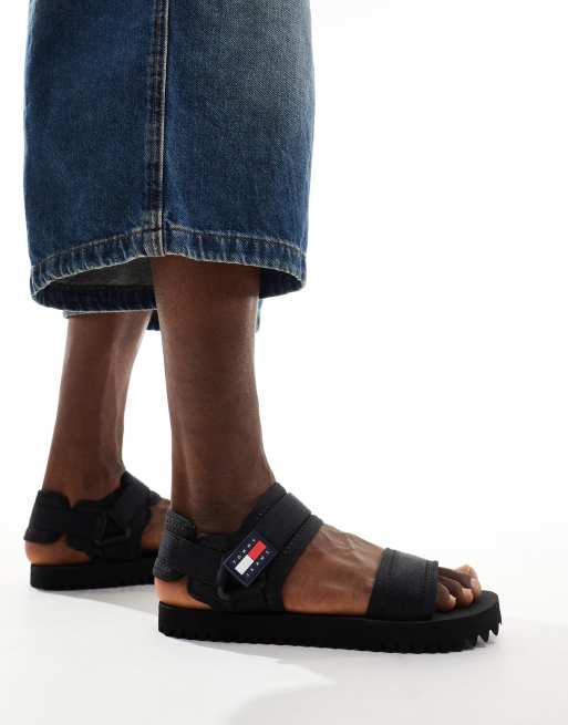 Sandalias negras con suela gruesa y parche de Tommy Jeans, 3 de 4
