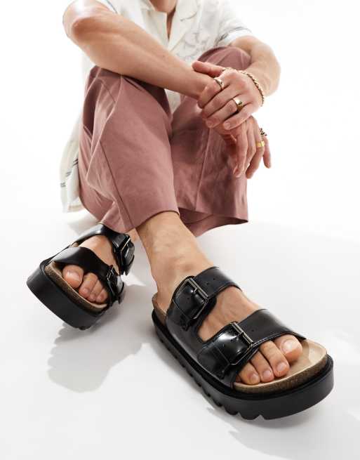 Sandalias negras de poliuretano con suela gruesa y detalles de hebilla de ASOS DESIGN