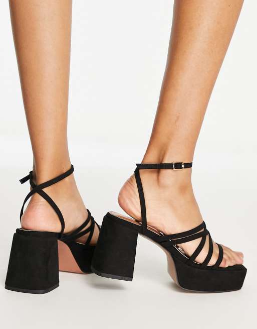 Sandalias negras de tacón con diseño de tiras y plataforma Hanon