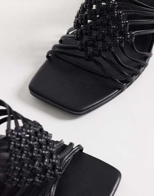Sandalias negras de tacón grueso de Public Desire, 3 de 4