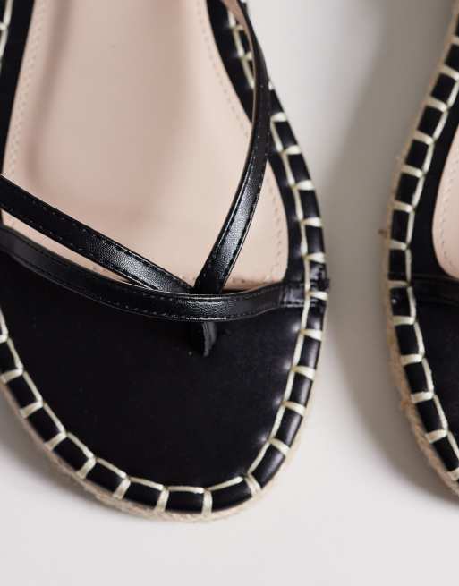 Sandalias negras planas con suela estilo alpargatas Danita de RAID Wide Fit, 2 de 4