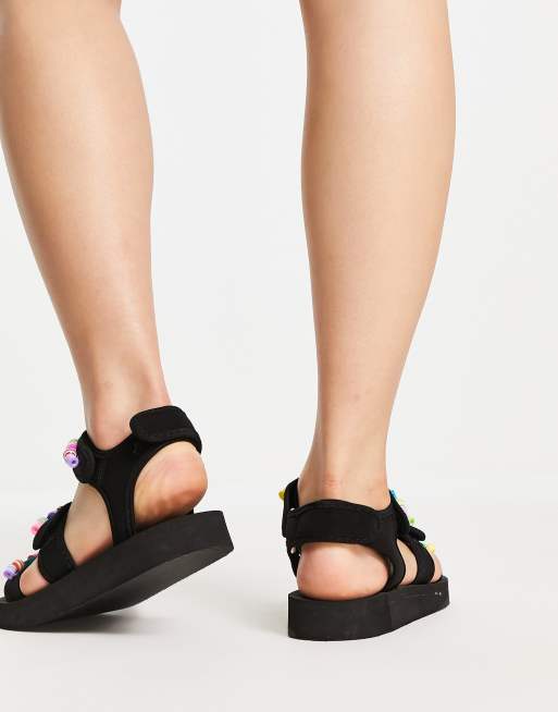 Sandalias negras planas de estilo deportivo con cuentas Forget Me Not de ASOS DESIGN, 2 de 4