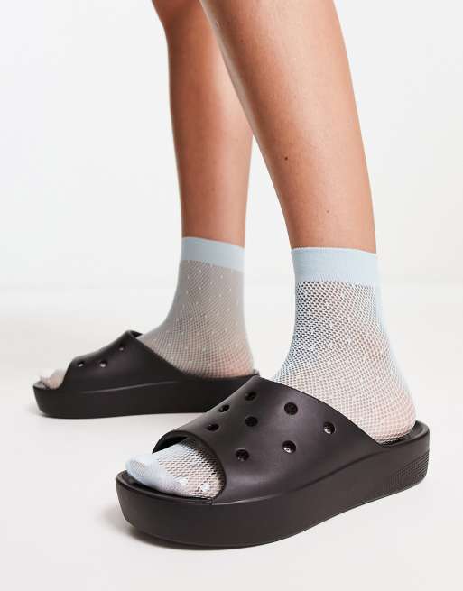 Sandalias negras sin cierres con plataforma de Crocs | ASOS