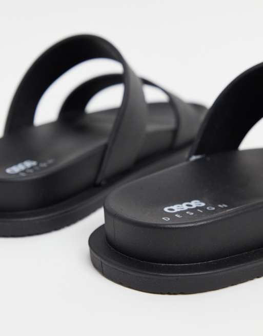 Sandalias planas negras de goma de Friday ASOS DESIGN Wide Fit, 4 de 4