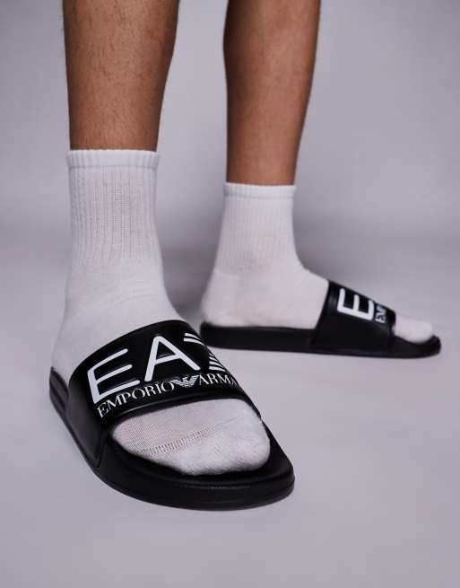 Sandalias playeras negras con logo de Armani EA7