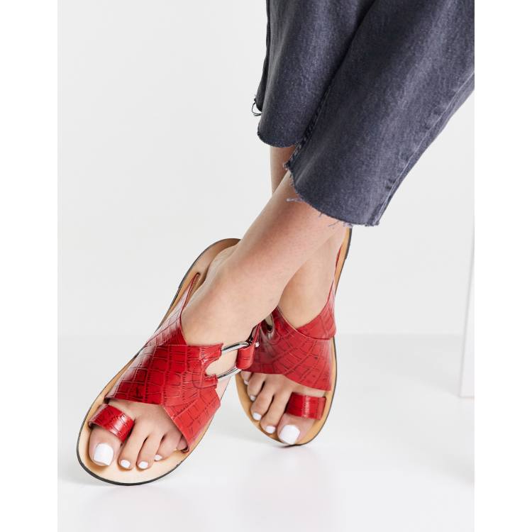 Sandalias con efecto cocodrilo tira para el dedo de cuero Fleet Street de ASOS DESIGN | ASOS