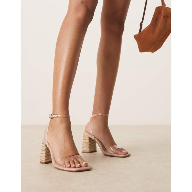 Sandalias transparentes minimalistas de tacón grueso de rafia - Main Image