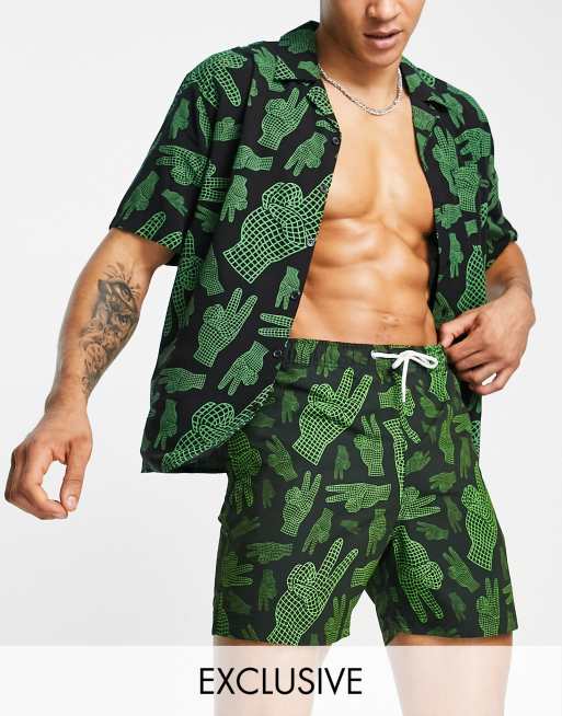 Santa Cruz – Atomic Peace – Hemd in Schwarz/Grün mit Allover-Print, exklusiv bei ASOS