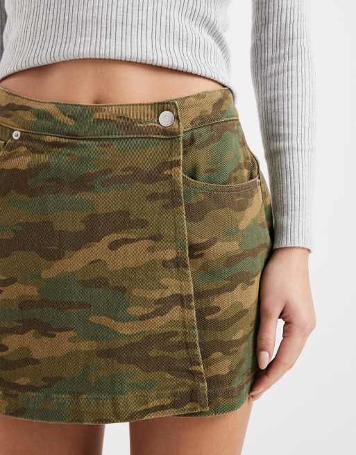 Santa Cruz – Classic – Mörkt kamouflagemönstrad skort i minilängd, 5 av 5