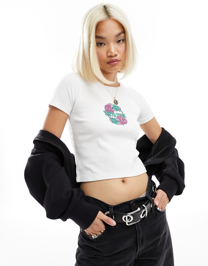 Santa Cruz cropped fitted t-shirt with chest print in white