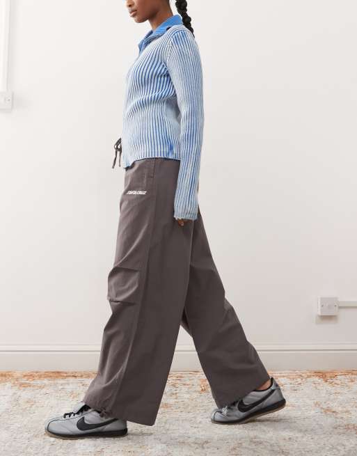 Santa Cruz drawstring parachute trousers in brown, 4 of 5