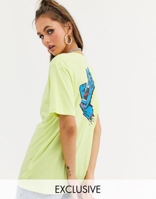Santa Cruz - Gestippeld T-shirt met Screaming Hand-print op de achterkant in neongroen met wassing, exclusief bij ASOS