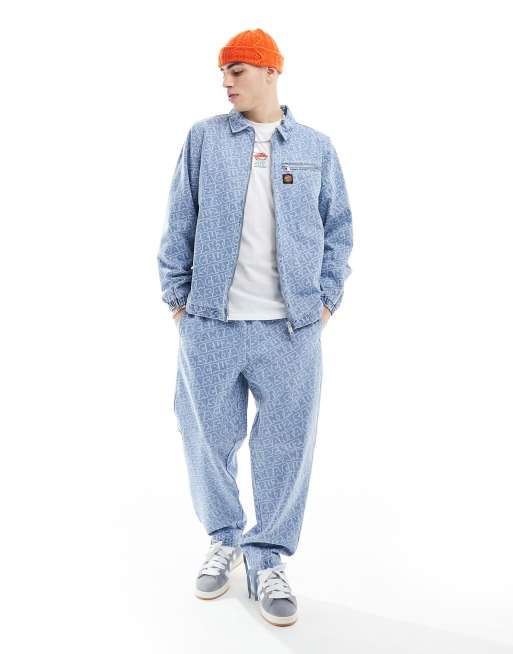 Santa Cruz – Locker geschnittene Jeans in mittelblauer Waschung mit Santa-Cruz-Logo-Aufdruck, Kombiteil