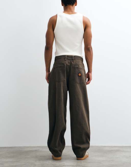 Santa Cruz loose fit jeans in brown, 2 of 5