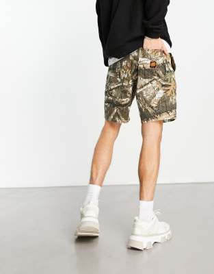 Santa Cruz painter shorts with all over realtree camo print