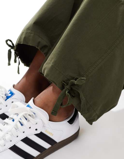 Santa Cruz - Parachute broek met cargozakken in groen, 4 van 5