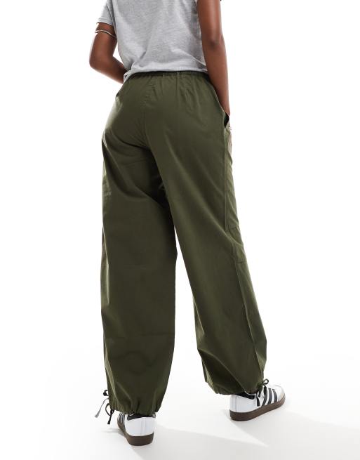 Santa Cruz parachute cargo pants in green, 2 of 5