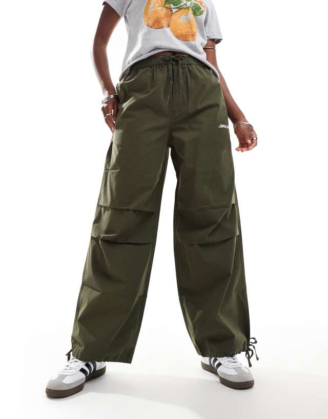 Santa Cruz - parachute cargo trousers in green