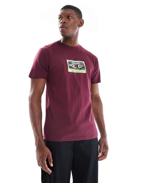 Santa Cruz regular fit tape graphic t-shirt in burgandy - view 1