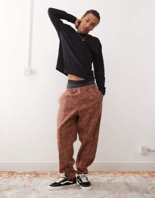 Santa Cruz Santa Cruz unite pant in washed orange print-Brown