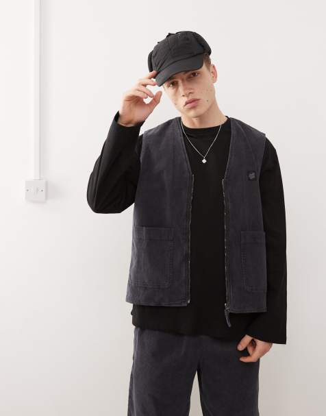 Santa Cruz v neck gilet in black - view 1