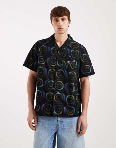 Santa Cruz vertigo short sleeve patterned haze shirt in black multi