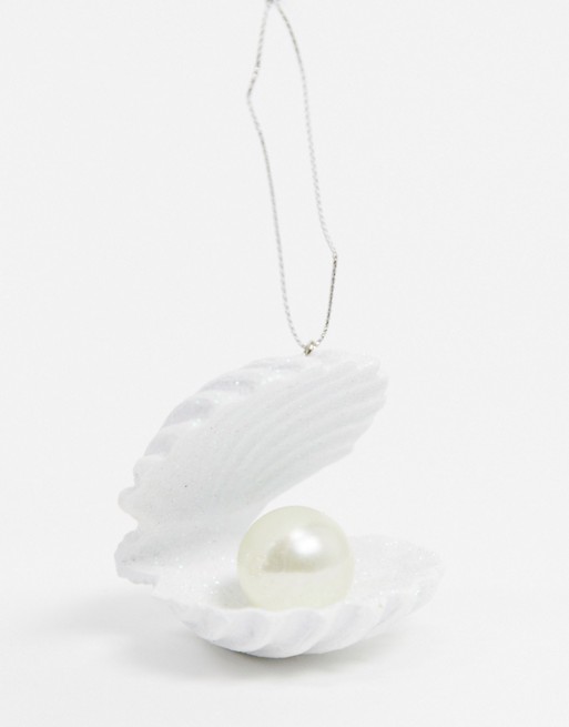 Sass and Belle Christmas pearl clam bauble decoration
