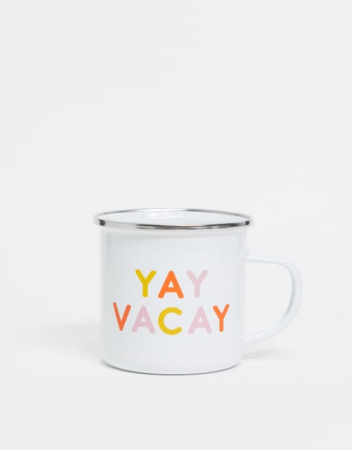 Sass & Belle – Emaliowany kubek z napisem YAY VACAY