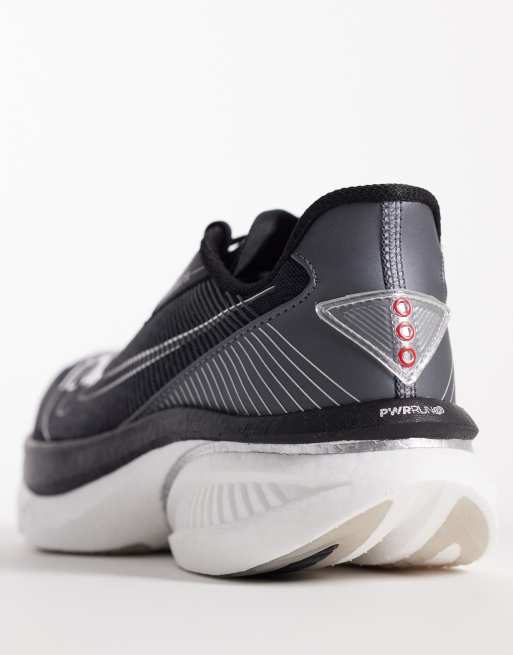 Saucony – Endorphin Azura – Laufschuhe in Schwarz und Weiß, 4 von 5