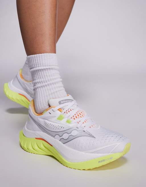 Saucony Endorphin Speed 4 fast & light trainers in white and sunny