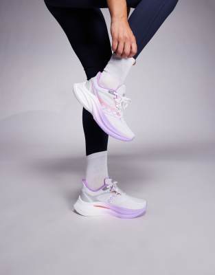 Saucony - Endorphin Speed 5 - Lauf-Sneaker in Weiß und Krokuslila