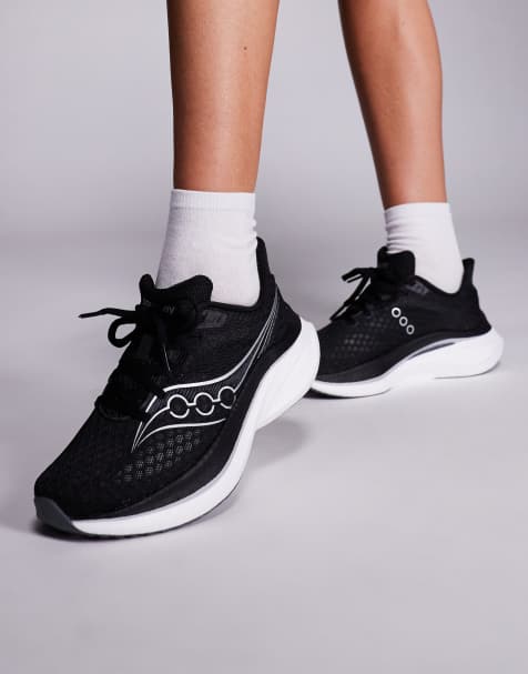 Saucony Endorphin Speed 5 running trainers in black and white - view 1