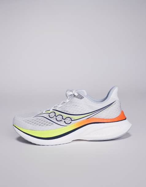 Saucony Endorphin Speed 5 running trainers in white and citron - view 2