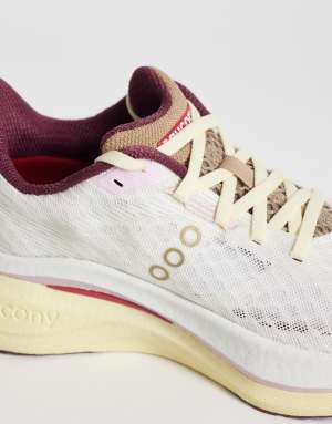 Saucony Endorphin Speed 5 trainers in ivory and maroon