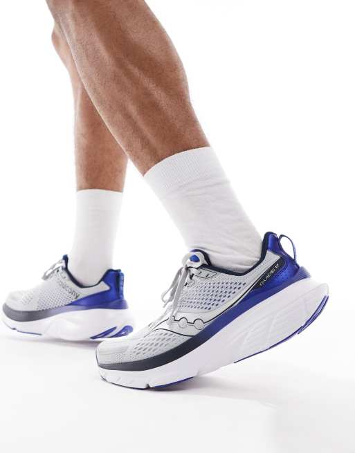 Saucony - Guide 17 - Hardloopsneakers met structuur en demping in wolk en koningsblauw