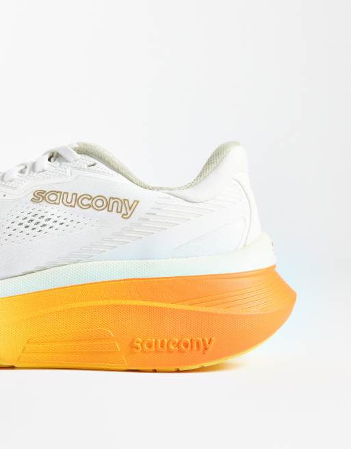 Saucony – Guide 19 – Laufschuhe in Elfenbeinweiß und Feuer, 3 von 5