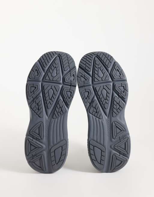 Saucony Guide 19 running trainers in grey and silver, 5 of 5