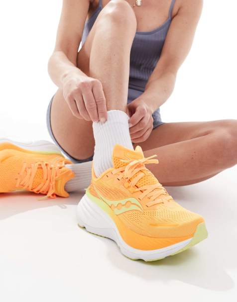 Saucony – Hurricane 24 – Orange löparskor - view 1