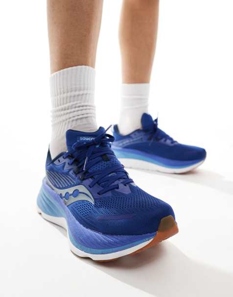 Saucony Hurricane 24 running trainers in azurite - view 1