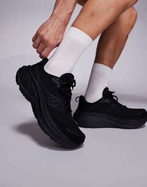 Saucony – Hurricane 25 – Czarne buty sportowe do biegania - view 1