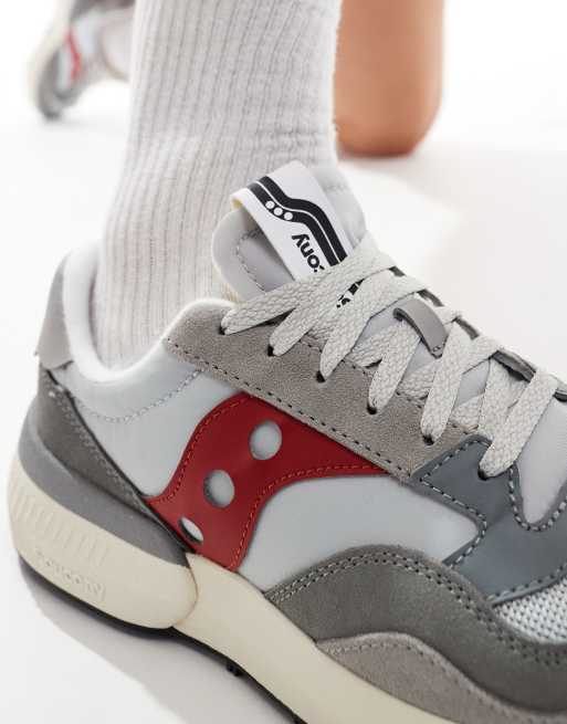 Saucony Jazz NXT trainers in grey and red