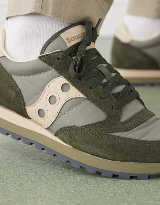 Saucony Jazz Original trainers in green and sand, 4 of 5